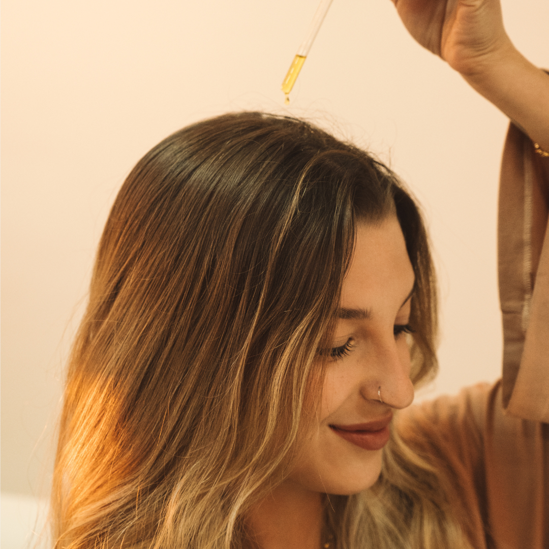 Rosemary Oil Serra Minas - Óleo Essencial de Crescimento e Fortalecimento Capilar